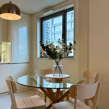 Fernando Pessoa Expo Apartment *